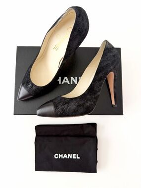 CHANEL | Black Suede CC Leather Cap Toe Pointed Pumps Heels EU 37